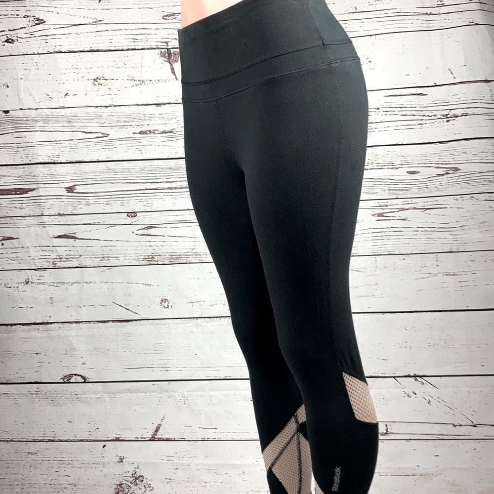 REEBOK Workout Capri Leggings